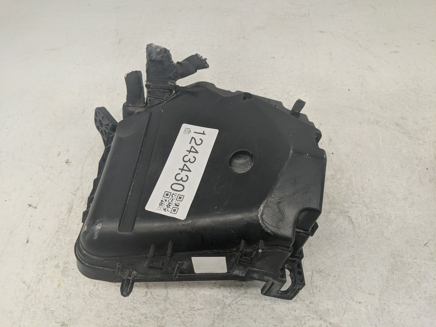 2014-2016 Hyundai Elantra Fusebox Fuse Box Panel Relay Module Fits Fits 2014 2015 2016 OEM Used Auto Parts - Oemusedautopart