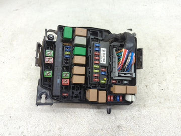 2014-2016 Hyundai Elantra Fusebox Fuse Box Panel Relay Module P/N:91951-3X710 Fits Fits 2014 2015 2016 OEM Used Auto Parts