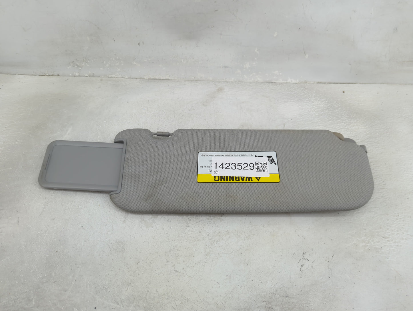 2014-2016 Hyundai Elantra Sun Visor Shade Replacement Driver Left Mirror Fits Fits 2014 2015 2016 OEM Used Auto Parts - Oemu