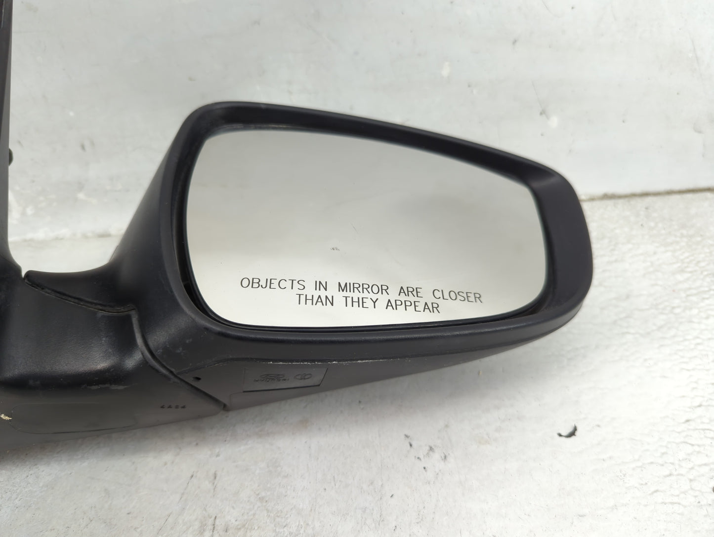 2014-2016 Hyundai Elantra Passenger Side View Mirror - Right Door Mirror OEM Used - Oemusedautoparts1.com