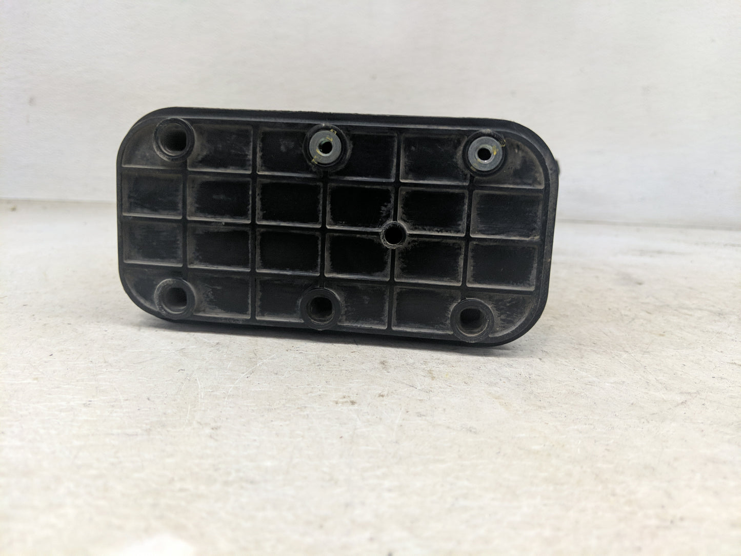 2014 Hyundai Elantra Fuel Vapor Charcoal Canister 1462102 - Oemusedautoparts1.com