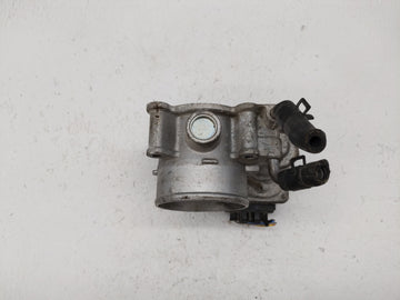 2011-2018 Hyundai Elantra Throttle Body P/N:35100-2E000 Fits Fits 2011 2012 2013 2014 2015 2016 2017 2018 2019 OEM Used Auto Parts