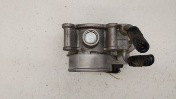 2011-2018 Hyundai Elantra Throttle Body P/N:35100-2E000 Fits Fits 2011 2012 2013 2014 2015 2016 2017 2018 2019 OEM Used Auto Parts
