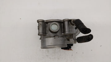 2011-2018 Hyundai Elantra Throttle Body P/N:35100-2E000 Fits Fits 2011 2012 2013 2014 2015 2016 2017 2018 2019 OEM Used Auto Parts