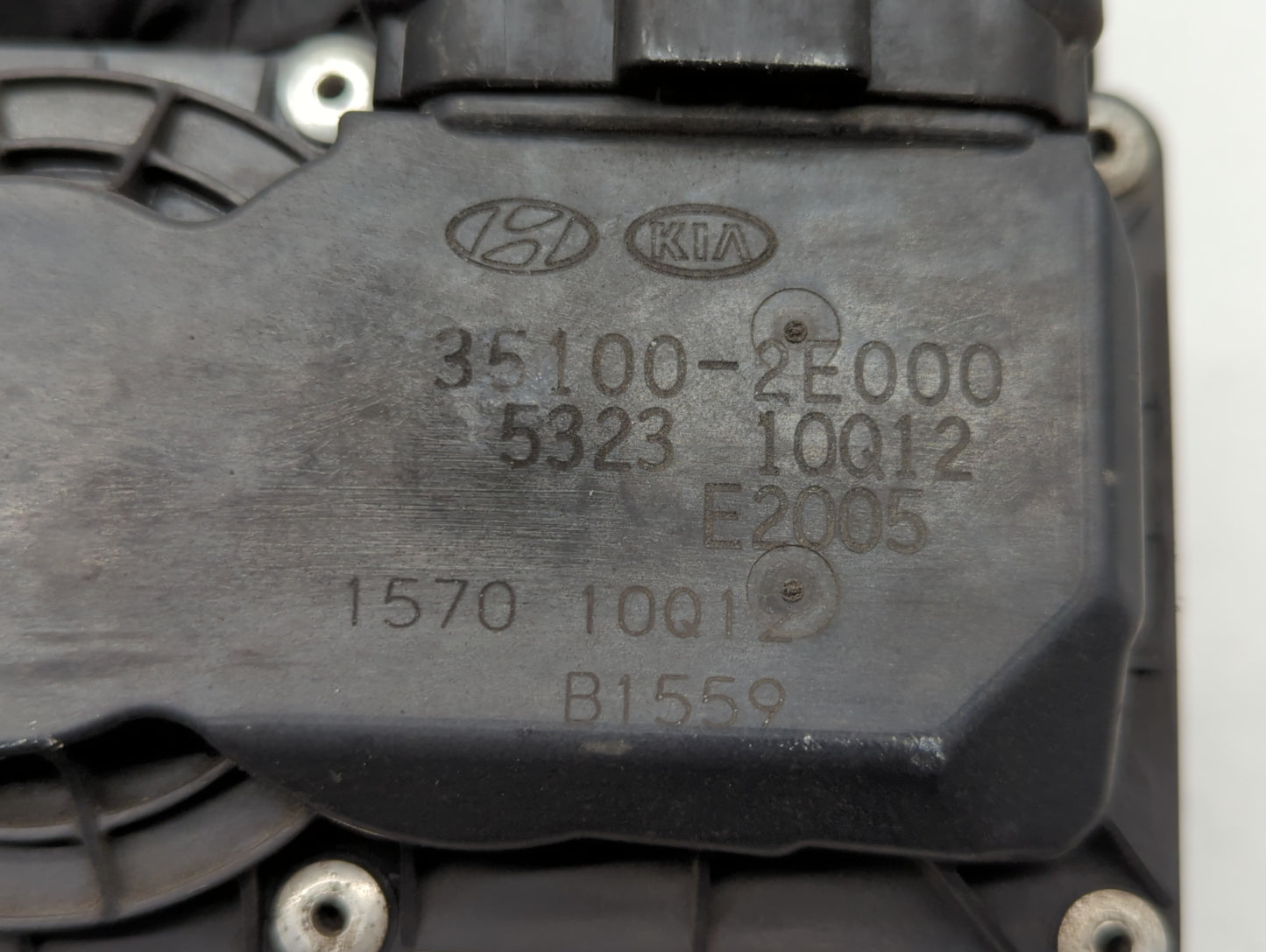 2011-2018 Hyundai Elantra Throttle Body P/N:35100-2E710 35100-2E000 Fits Fits 2011 2012 2013 2014 2015 2016 2017 2018 2019 O
