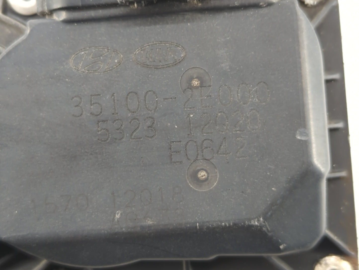 2011-2020 Hyundai Elantra Throttle Body P/N:35100-2E000 Fits Fits 2011 2012 2013 2014 2015 2016 2017 2018 2019 2020 2021 OEM