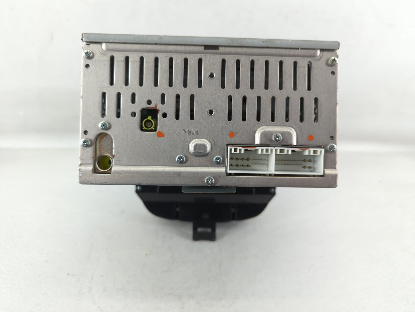 2014-2016 Hyundai Elantra Am Fm Cd Player Radio Receiver - Oemusedautoparts1.com