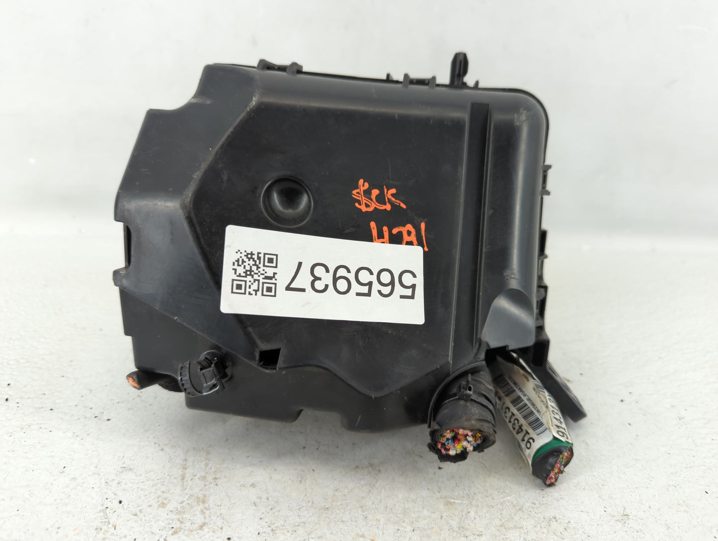 2014-2016 Hyundai Elantra Fusebox Fuse Box Panel Relay Module P/N:914313Y080UA Fits Fits 2014 2015 2016 OEM Used Auto Parts