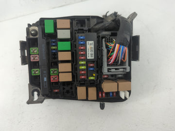 2014-2016 Hyundai Elantra Fusebox Fuse Box Panel Relay Module P/N:91266 3X010 Fits Fits 2014 2015 2016 OEM Used Auto Parts