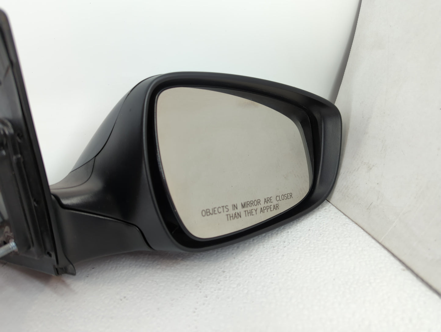 2013-2014 Hyundai Elantra Driver Side View Mirror - Left Door Mirror OEM Used - Oemusedautoparts1.com