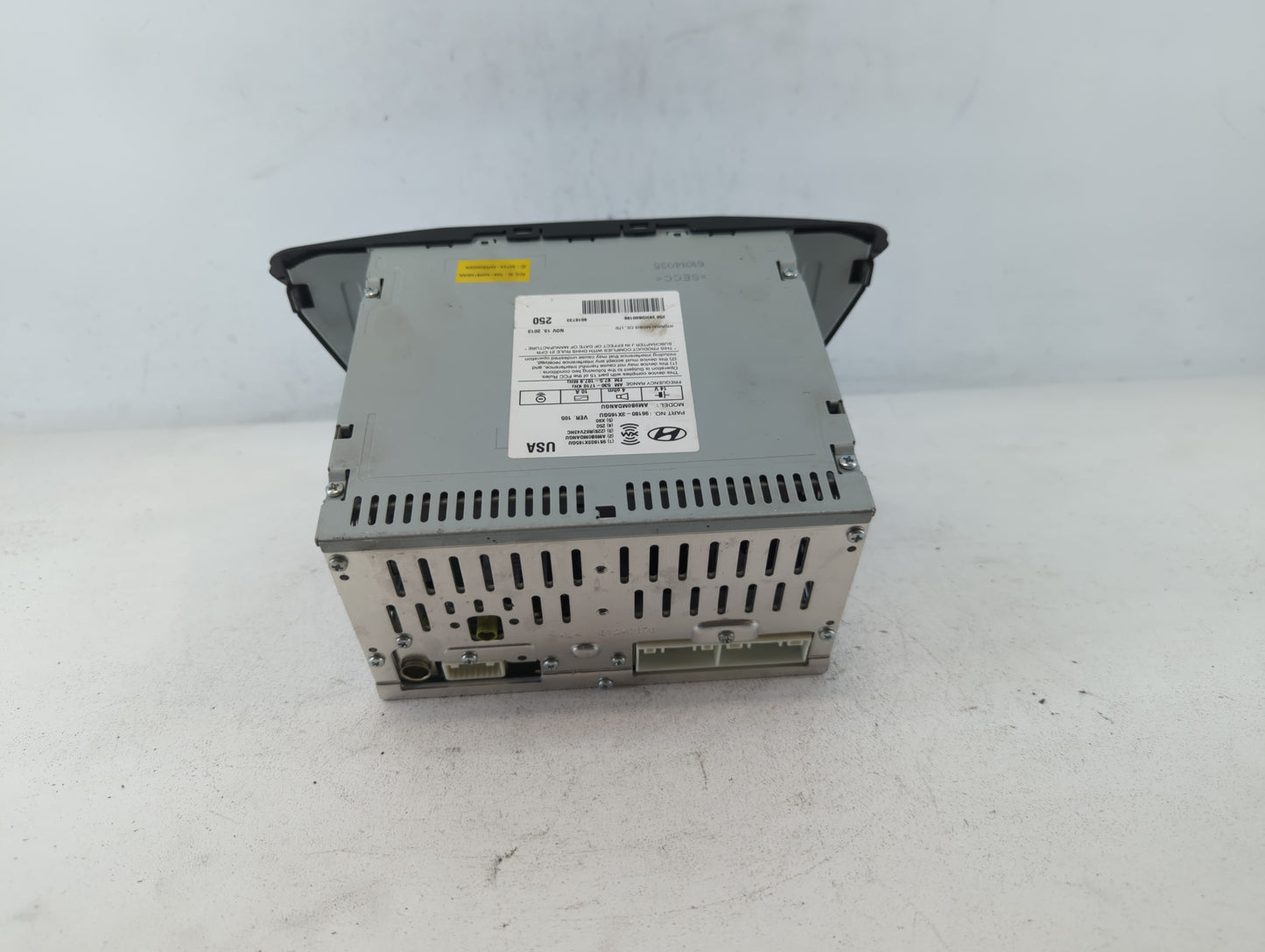 2014-2016 Hyundai Elantra Am Fm Cd Player Radio Receiver - Oemusedautoparts1.com