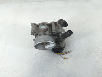 2011-2020 Hyundai Elantra Throttle Body P/N:35100-2E000 Fits Fits 2011 2012 2013 2014 2015 2016 2017 2018 2019 2020 2021 OEM Used Auto Parts