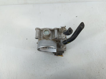 2011-2020 Hyundai Elantra Throttle Body P/N:35100-2E000 Fits Fits 2011 2012 2013 2014 2015 2016 2017 2018 2019 2020 2021 OEM Used Auto Parts