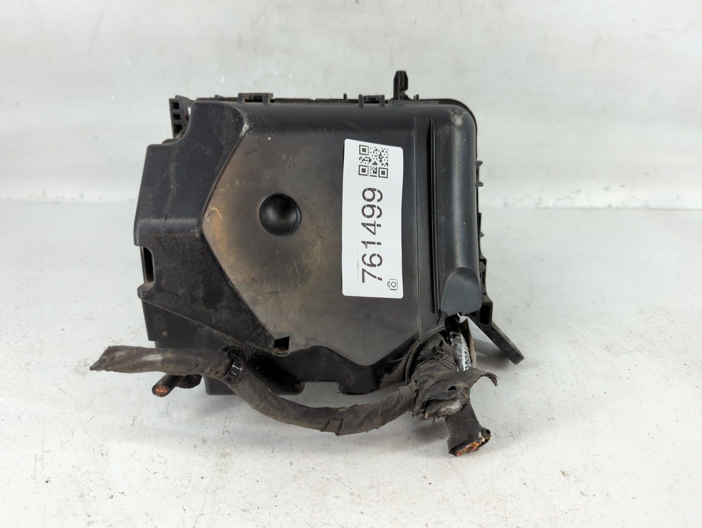 2014-2016 Hyundai Elantra Fusebox Fuse Box Panel Relay Module P/N:91951-3X710 Fits Fits 2014 2015 2016 OEM Used Auto Parts -