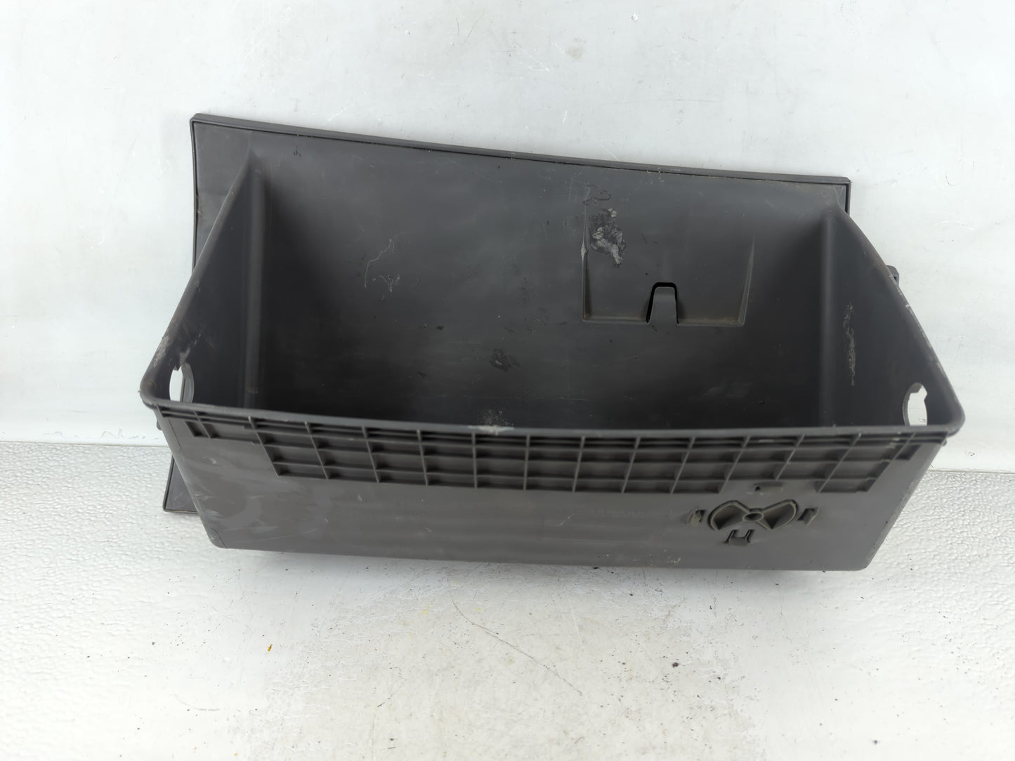 2014 Hyundai Elantra Passenger Glove Box Door Storage Compartment - Oemusedautoparts1.com