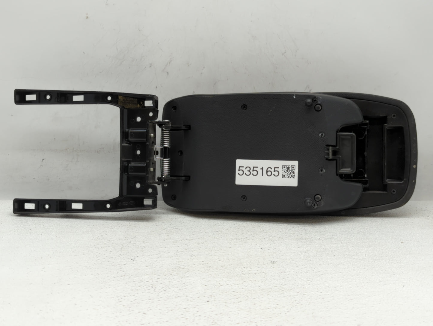 2014 Hyundai Elantra Gt Center Console Armrest Cover Lid - Oemusedautoparts1.com