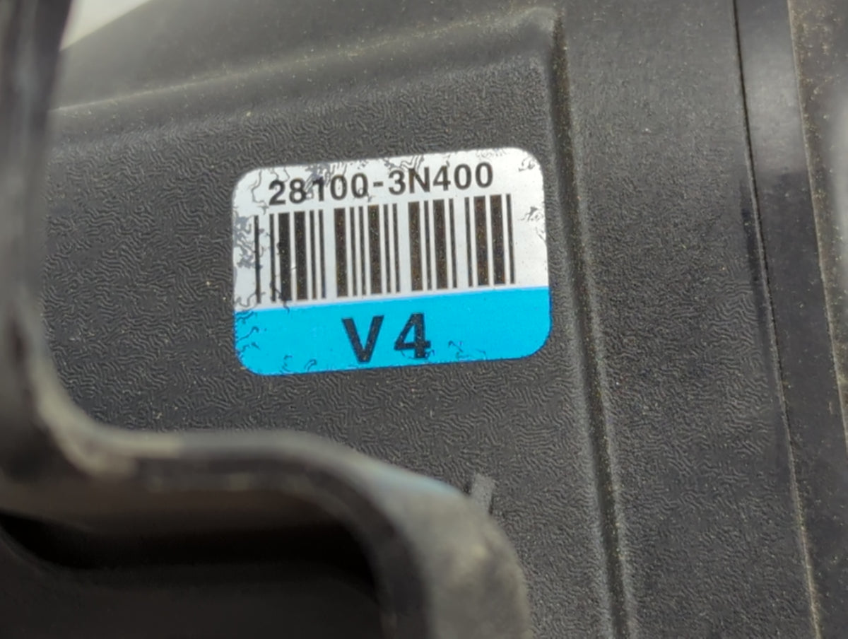 2014 Hyundai Equus Air Cleaner Intake-duct Hose Tube - Oemusedautoparts1.com