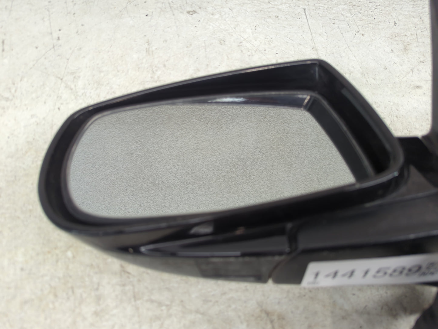 2009-2016 Hyundai Genesis Driver Side View Mirror - Left Door Mirror OEM Used - Oemusedautoparts1.com