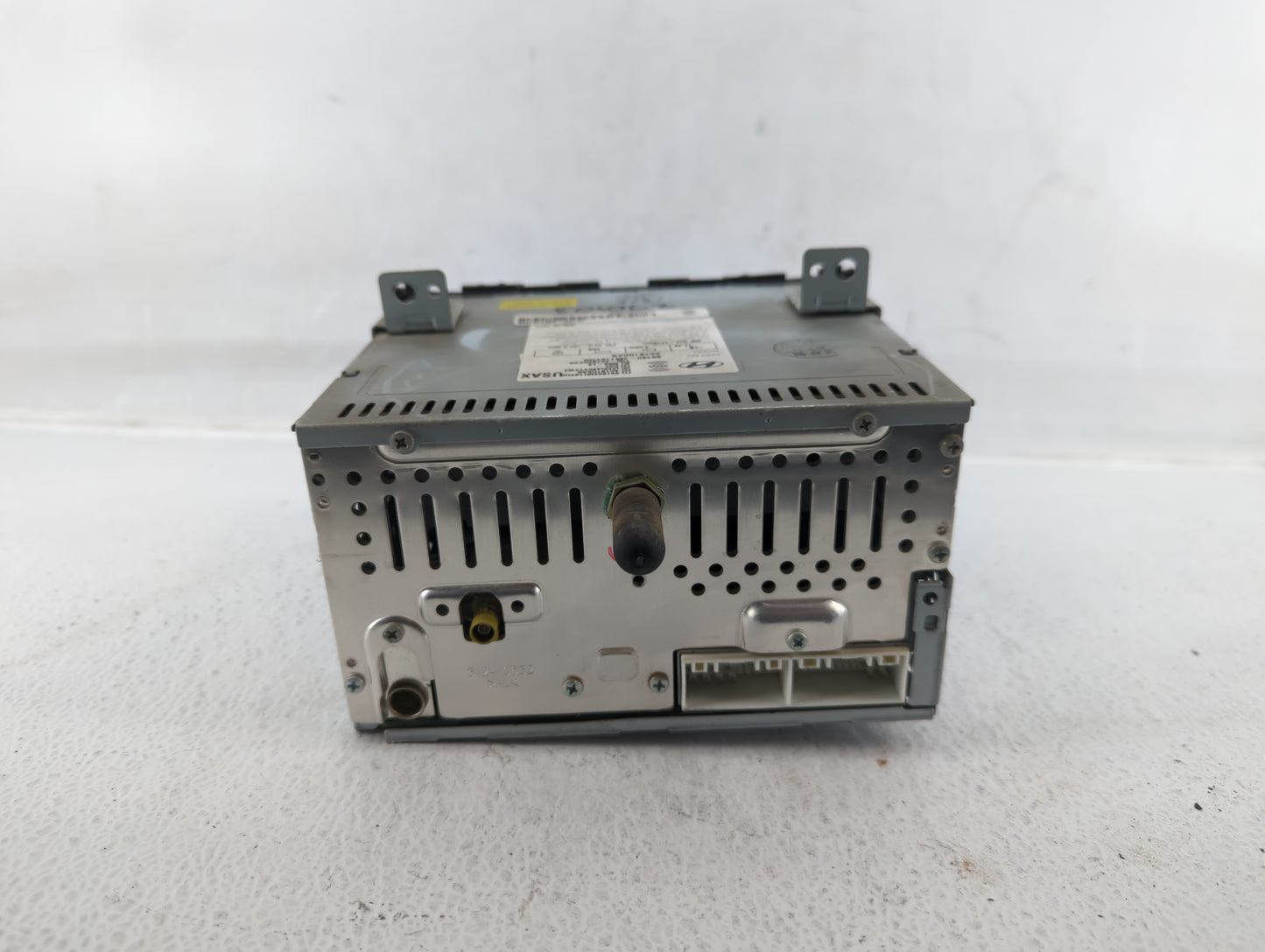 2014-2015 Hyundai Genesis Radio AM FM Cd Player Receiver Replacement P/N:96180-2M118YGH 96180-2M118YHG Fits Fits 2014 2015 O