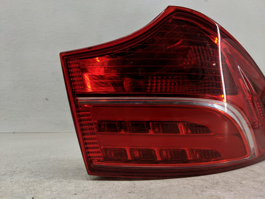 2013-2016 Hyundai Santa Fe Tail Light Assembly Driver Left OEM P/N:92401-4Z000 Fits Fits 2013 2014 2015 2016 OEM Used Auto Parts