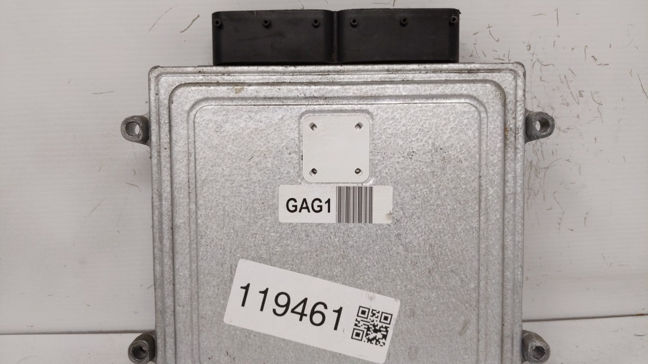 2014 Hyundai Santa Fe PCM Engine Control Computer ECU ECM PCU OEM P/N:39130-2GAG5 39130-2GAG1, 39100-2GAG1, 39130-2GAG2 Fits