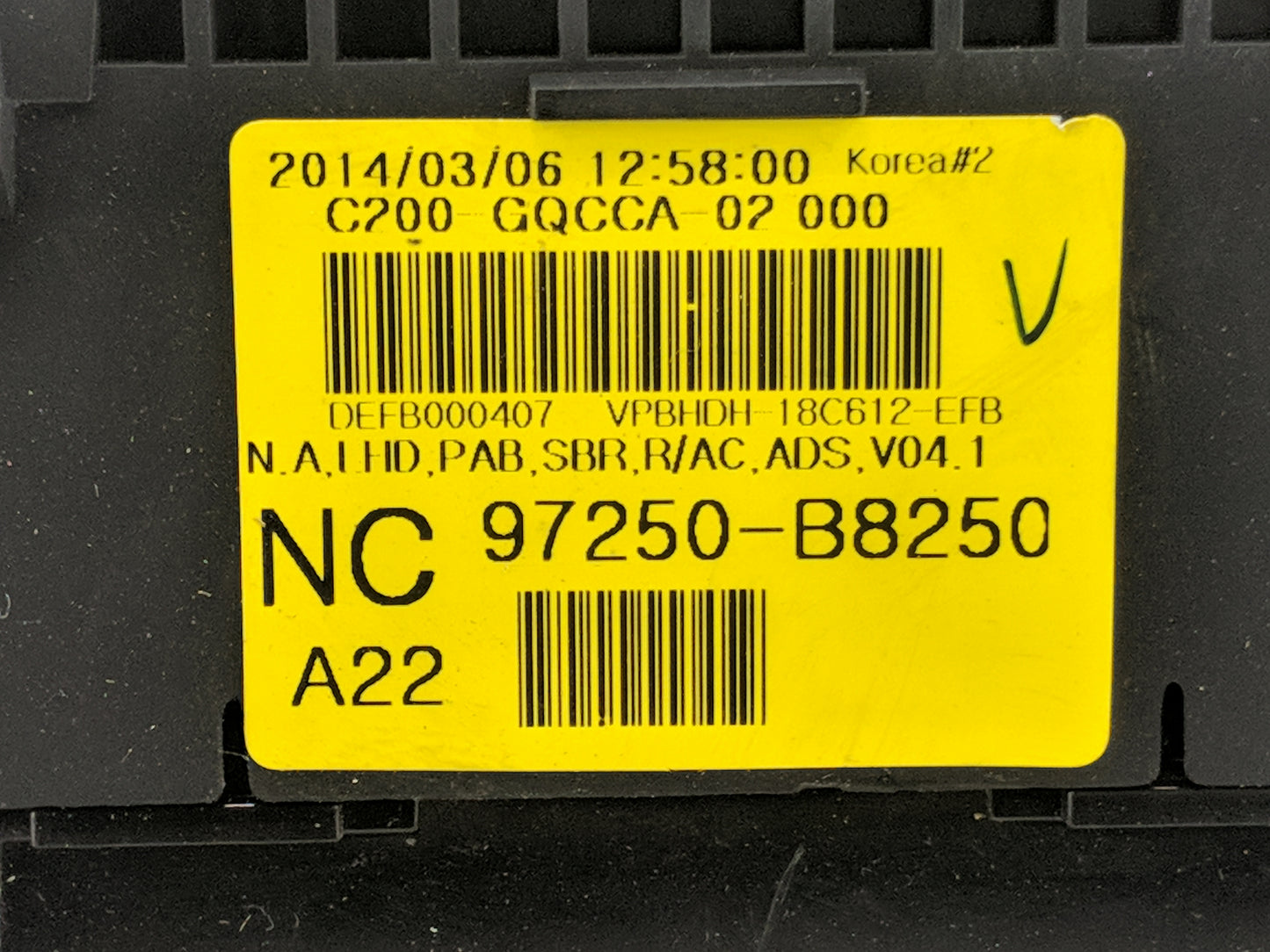2013-2016 Hyundai Santa Fe Climate Control Module Temperature AC/Heater Replacement P/N:97250-B8250 Fits Fits 2013 2014 2015