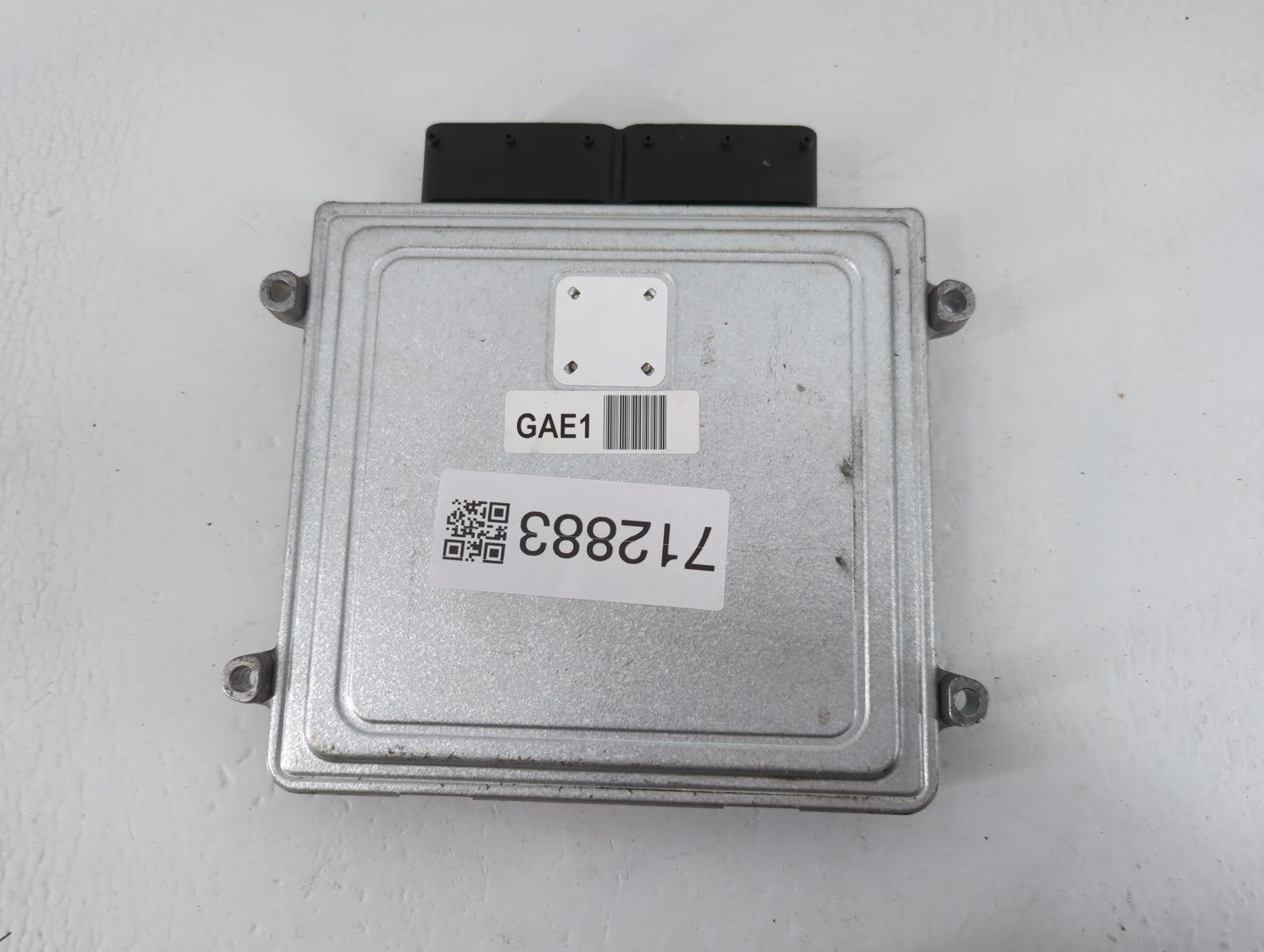 2014 Hyundai Santa Fe PCM Engine Control Computer ECU ECM PCU OEM P/N:39100-2GAE1 39130-2GAE1 Fits OEM Used Auto Parts - Oem