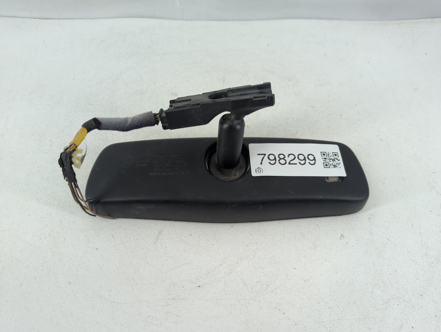2014 Hyundai Santa Fe Interior Rear View Mirror Replacement OEM Fits OEM Used Auto Parts - Oemusedautoparts1.com