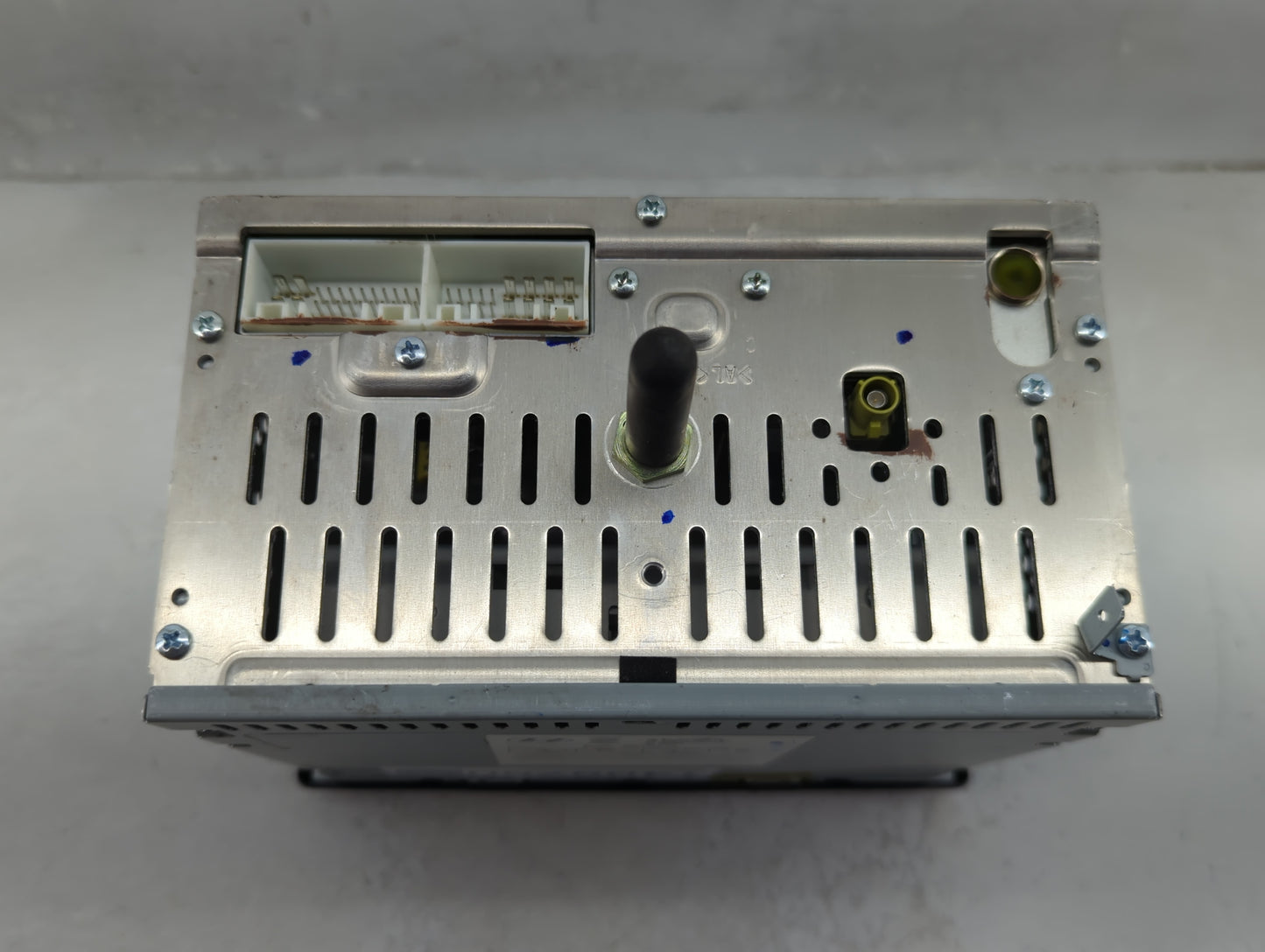 2013-2014 Hyundai Sonata Radio AM FM Cd Player Receiver Replacement P/N:96170-3Q0004X Fits Fits 2013 2014 OEM Used Auto Part