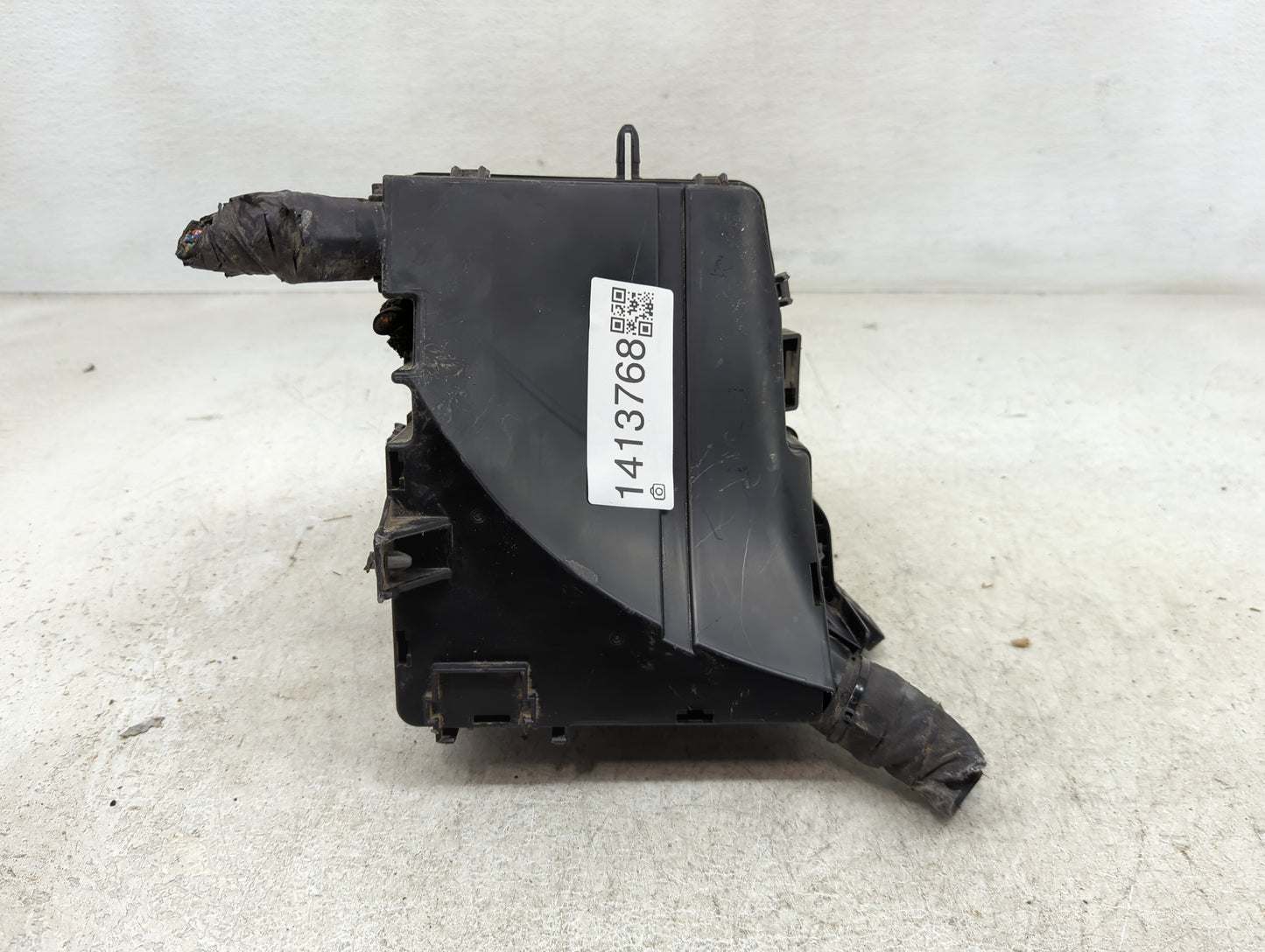 2011-2014 Hyundai Sonata Fusebox Fuse Box Panel Relay Module P/N:VS917503Q070YC Fits Fits 2011 2012 2013 2014 OEM Used Auto