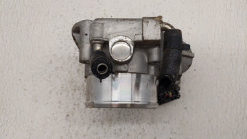 2011-2014 Hyundai Sonata Throttle Body P/N:35100-2G700 Fits Fits 2011 2012 2013 2014 2015 2016 OEM Used Auto Parts
