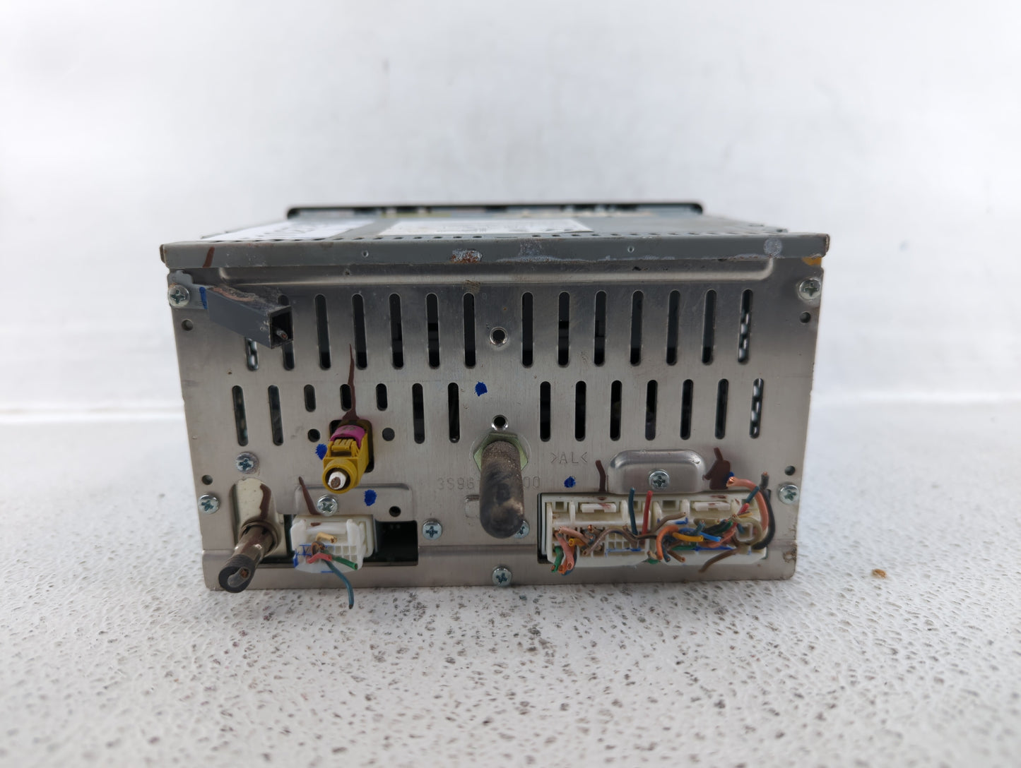 2012-2015 Hyundai Sonata Am Fm Cd Player Radio Receiver - Oemusedautoparts1.com
