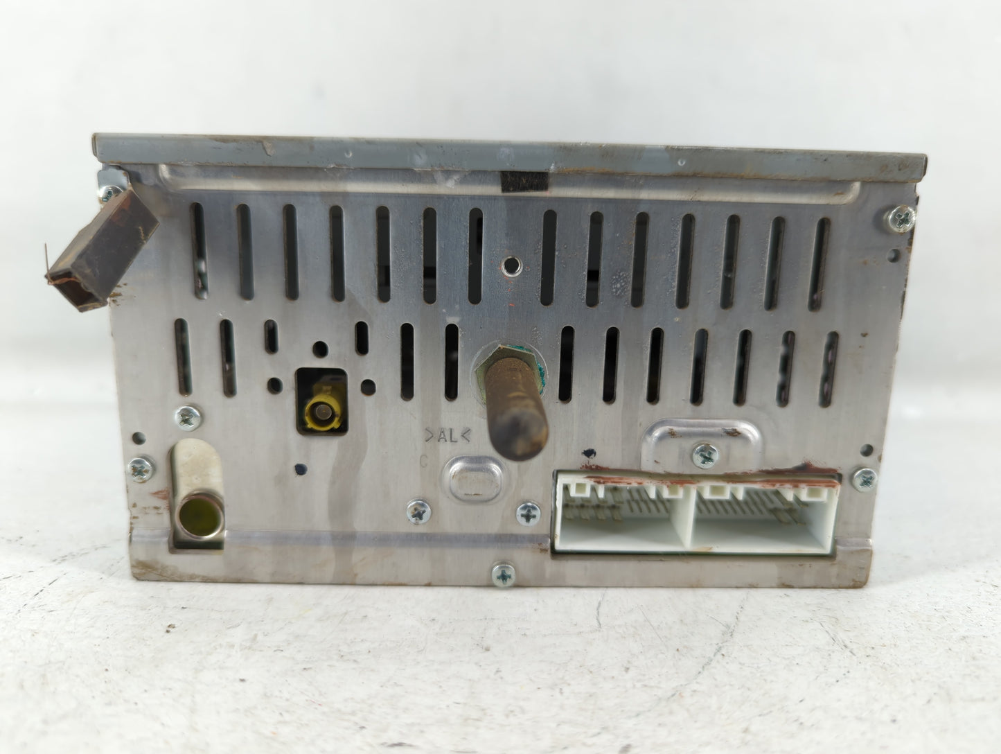 2013-2014 Hyundai Sonata Am Fm Cd Player Radio Receiver - Oemusedautoparts1.com