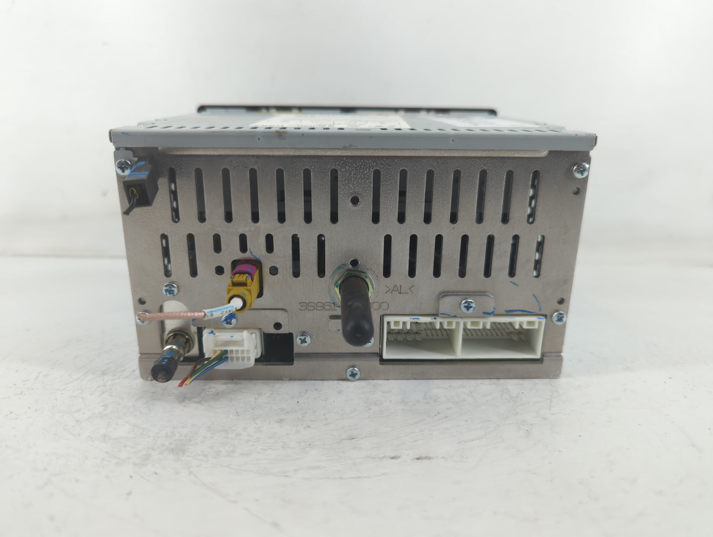 2014-2015 Hyundai Sonata Radio AM FM Cd Player Receiver Replacement P/N:96180-3Q8004X Fits Fits 2014 2015 OEM Used Auto Part