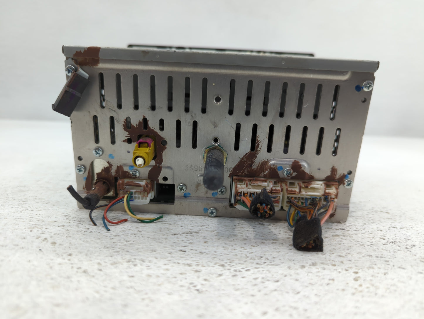 Hyundai Sonata Am Fm Cd Player Radio Receiver - Oemusedautoparts1.com