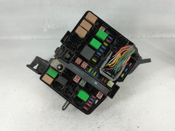 2011-2014 Hyundai Sonata Fusebox Fuse Box Panel Relay Module P/N:91950-3S712 Fits Fits 2011 2012 2013 2014 OEM Used Auto Parts