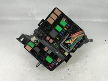 2011-2014 Hyundai Sonata Fusebox Fuse Box Panel Relay Module P/N:91950-3S712 Fits Fits 2011 2012 2013 2014 OEM Used Auto Parts
