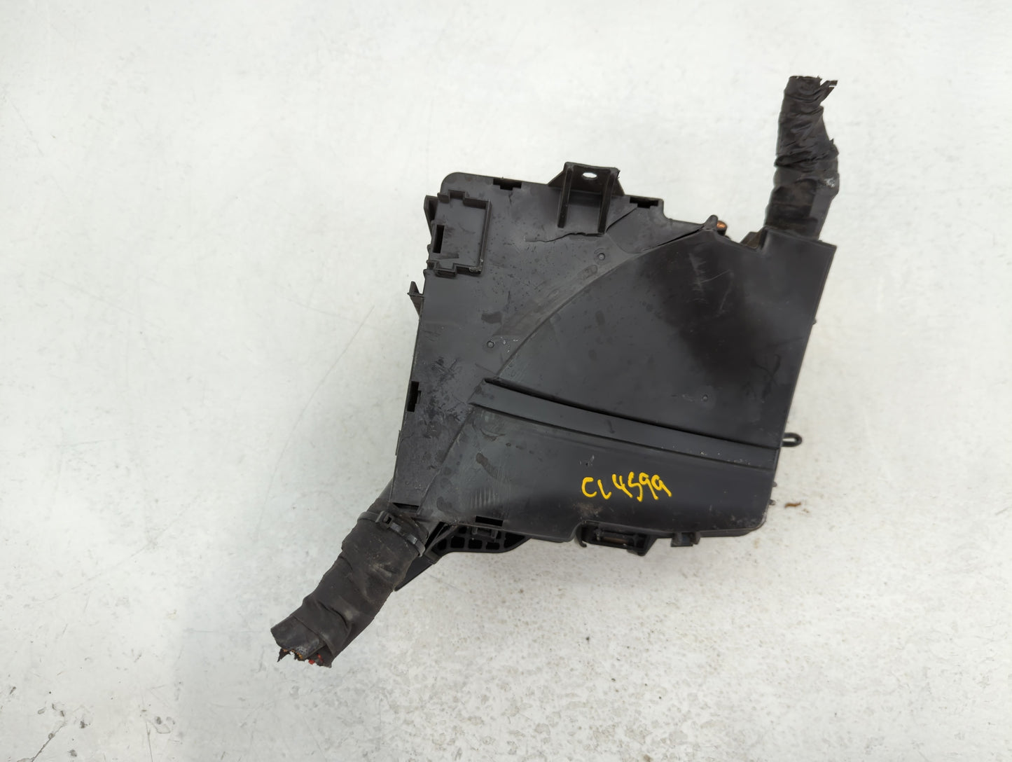 2011-2014 Hyundai Sonata Fusebox Fuse Box Panel Relay Module P/N:VS917503Q070YC Fits Fits 2011 2012 2013 2014 OEM Used Auto