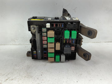 2014-2015 Hyundai Tucson Fusebox Fuse Box Panel Relay Module Fits Fits 2014 2015 OEM Used Auto Parts