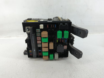2014-2015 Hyundai Tucson Fusebox Fuse Box Panel Relay Module P/N:91941-2S120 913072S480 Fits Fits 2014 2015 OEM Used Auto Parts