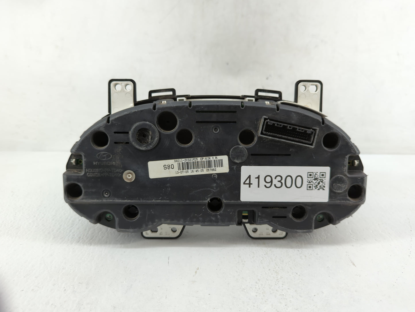 2012-2015 Hyundai Veloster Instrument Cluster Speedometer Gauges P/N:94001-2V321RDR 94011-2V321PD5 Fits Fits 2012 2013 2014