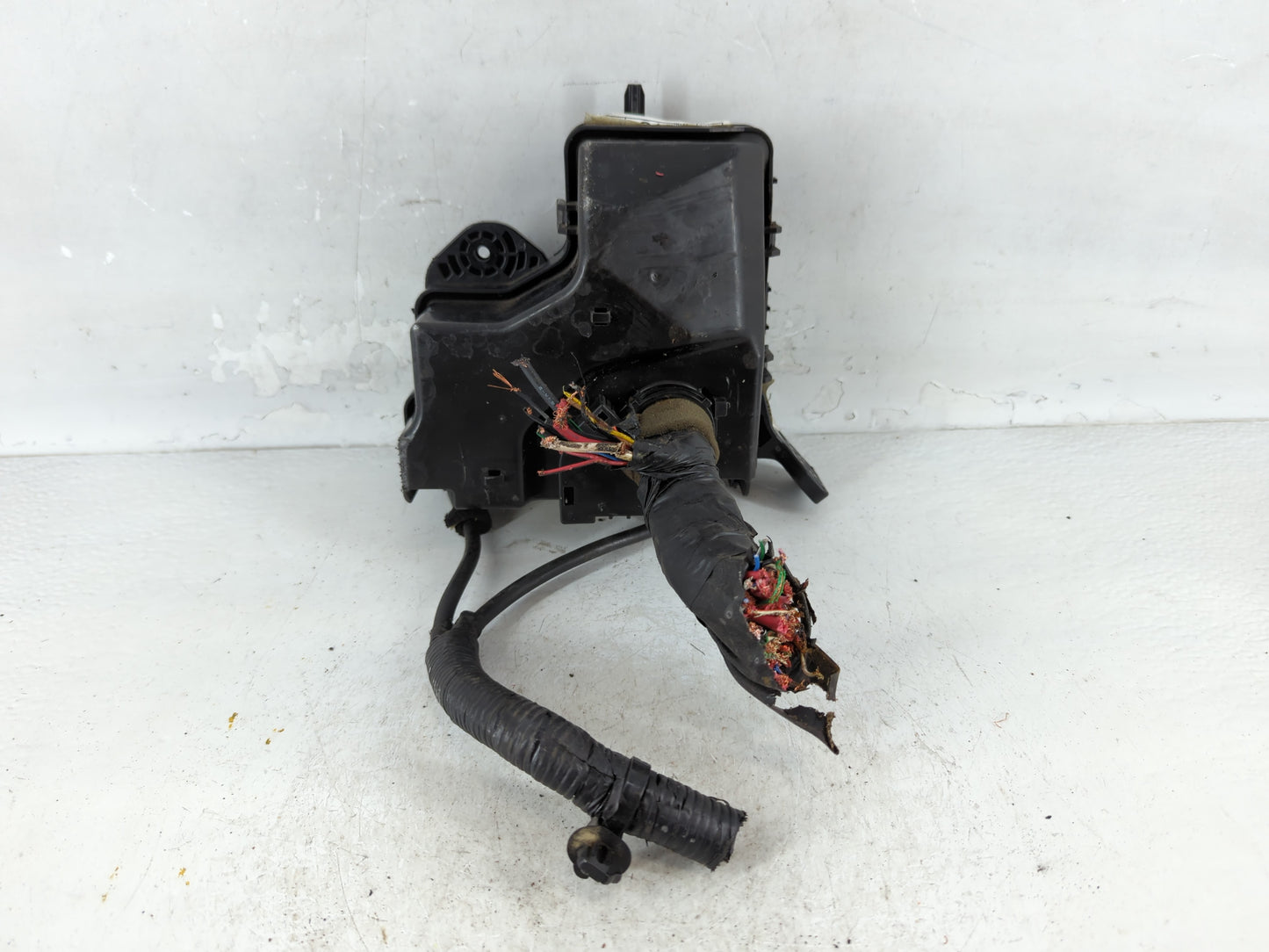 2012-2014 Hyundai Veloster Fusebox Fuse Box Panel Relay Module P/N:131220 0045R1, 91236 2V057 Fits Fits 2012 2013 2014 OEM U