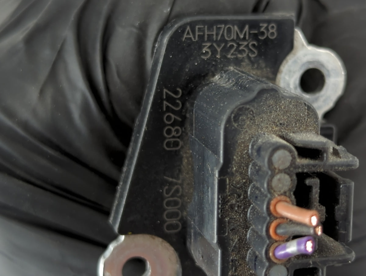 2014-2019 Infiniti Q70 Mass Air Flow Meter Maf Sensor 634331 - Oemusedautoparts1.com