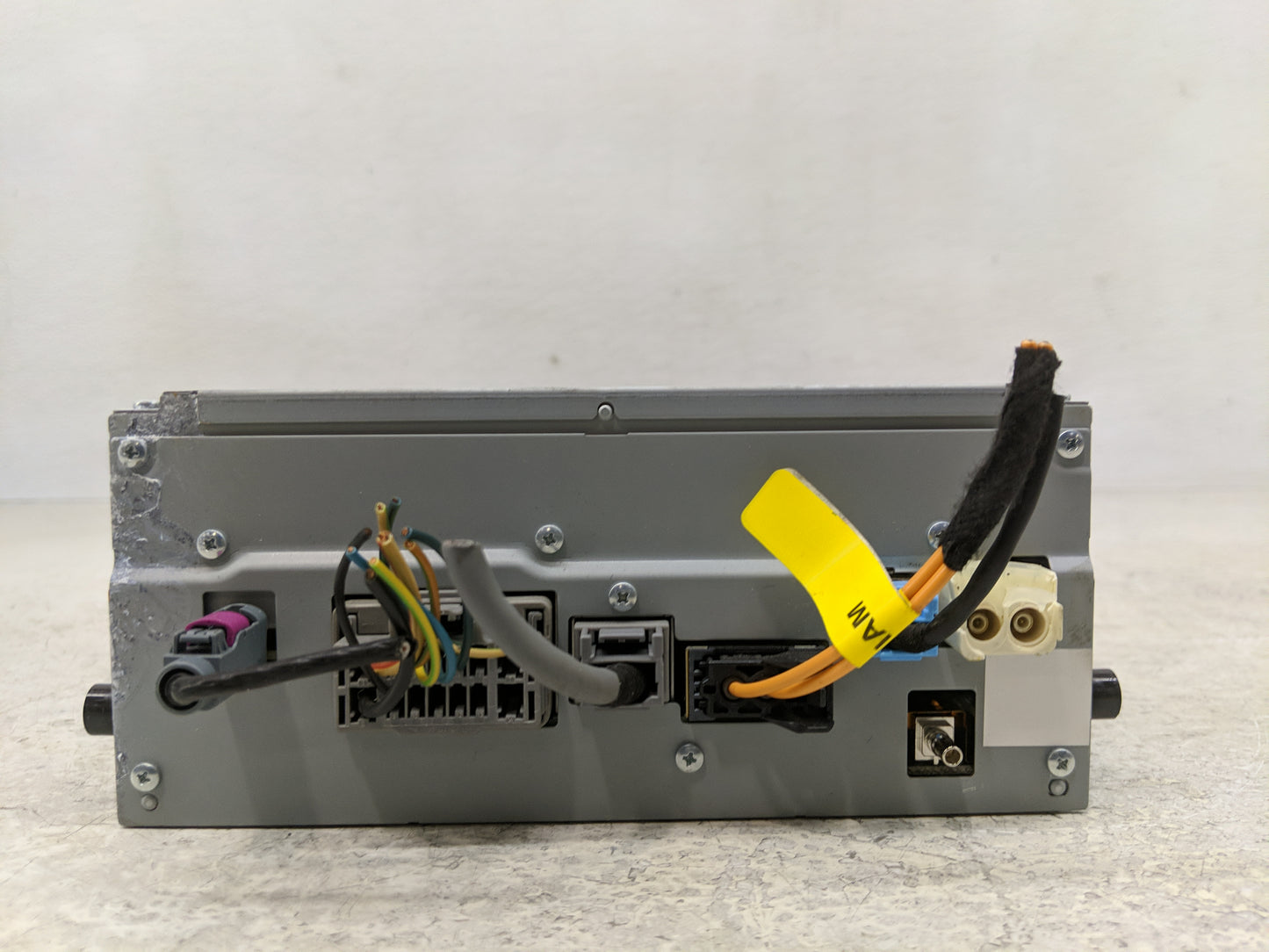 2014-2015 Jaguar Xf Radio AM FM Cd Player Receiver Replacement P/N:50645928 AA Fits Fits 2014 2015 2016 OEM Used Auto Parts