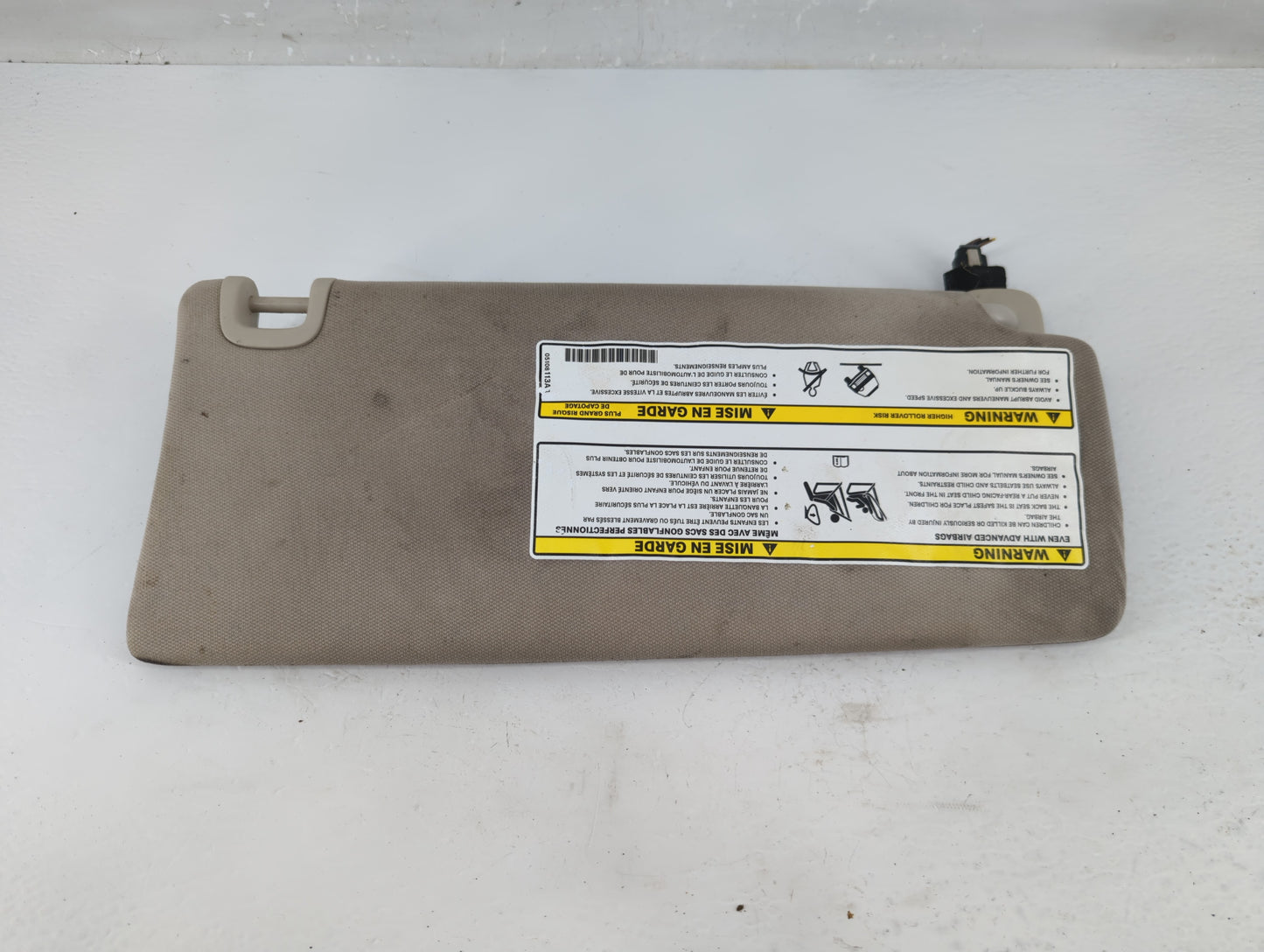 2014-2018 Jeep Cherokee Sun Visor Shade Replacement Driver Left Mirror Fits Fits 2014 2015 2016 2017 2018 OEM Used Auto Part