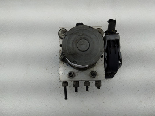 2014 Jeep Cherokee ABS Pump Control Module Replacement P/N:04779899AG Fits OEM Used Auto Parts