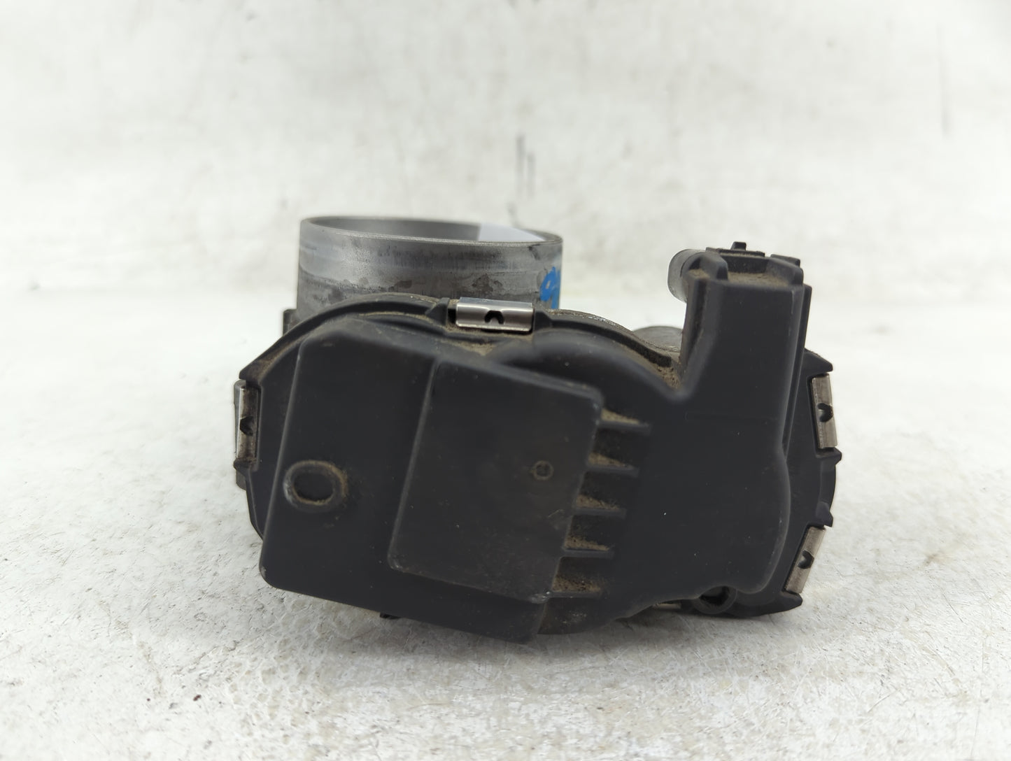 2014-2019 Jeep Cherokee Throttle Body P/N:04891970AB Fits Fits 2014 2015 2016 2017 2018 2019 2020 2021 2022 OEM Used Auto Pa