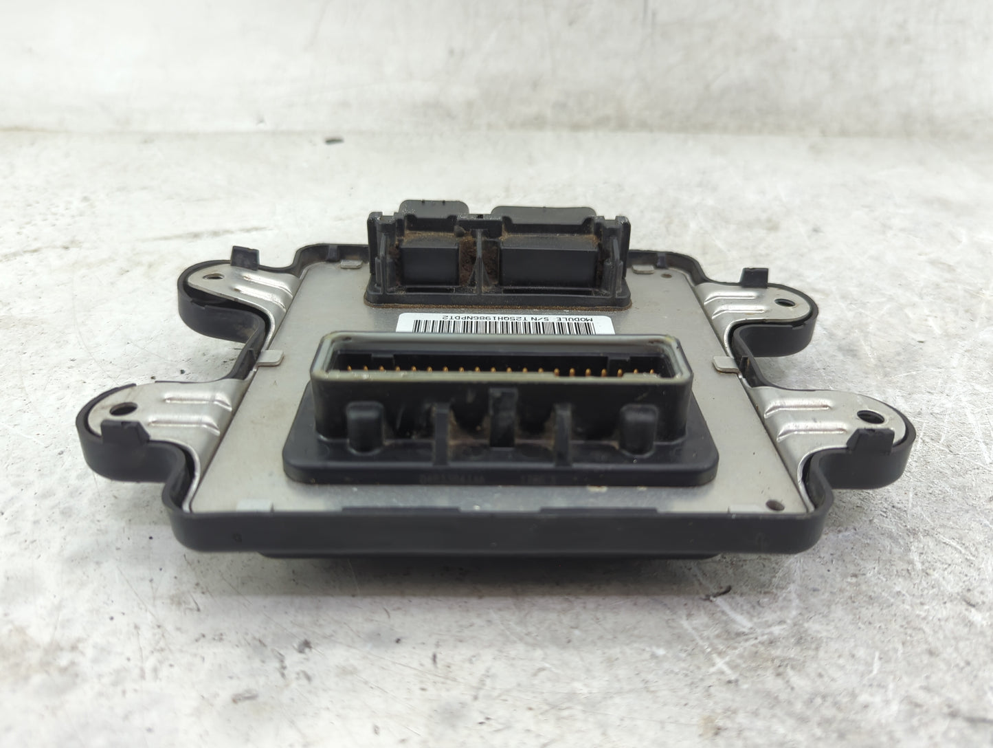 2014-2014 Jeep Cherokee Body Control Module Bcm Inner Cabin Fuse Box - Oemusedautoparts1.com