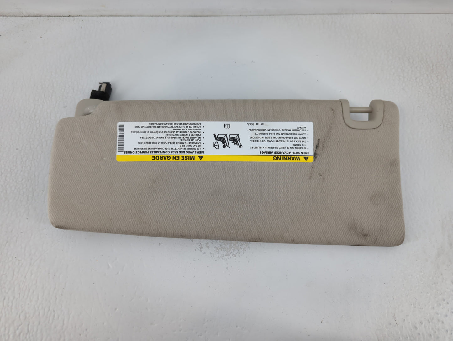 2014-2018 Jeep Cherokee Sun Visor Shade Replacement Driver Left Mirror Fits Fits 2014 2015 2016 2017 2018 OEM Used Auto Part