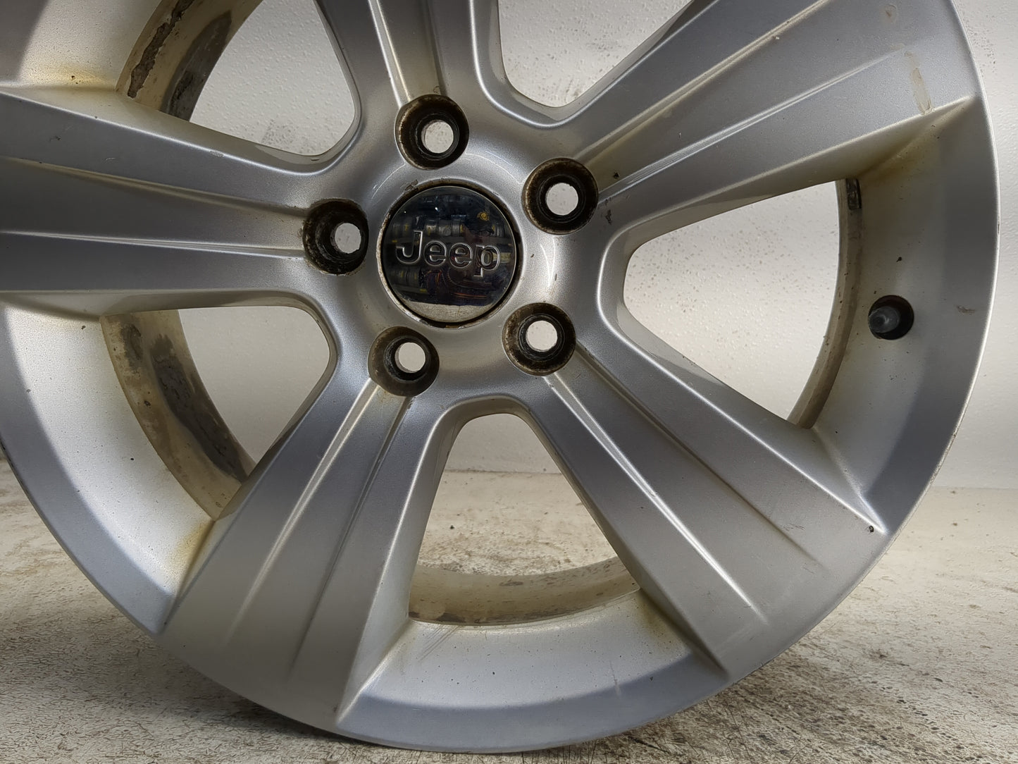 2011-2017 Jeep Compass Oem Wheel Rim - Oemusedautoparts1.com